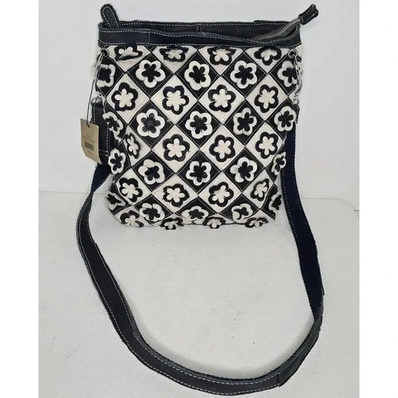 H2Z Leather 3D Floral Navy/Lt. Gray Crossbody Purse Boho Hippie Retro UPCYCLED - Picture 2 of 10